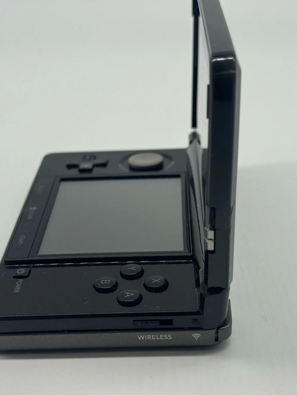 Nintendo 3DS Handheld Video Game Console Black CTR-001 (USA) w/ Charger Tested